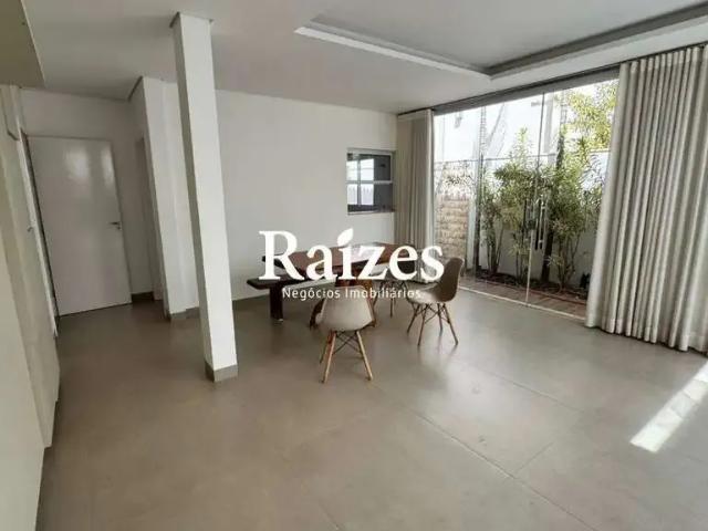 Casa / Sobrado em Condomínio para Locação em Uberlândia/MG Nova Uberlândia 3 Quartos