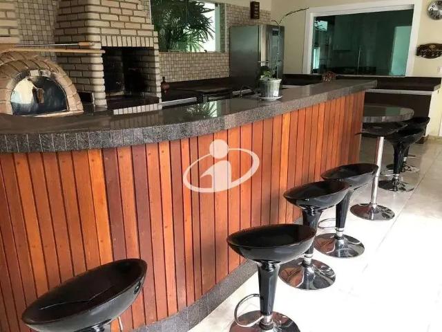 Casa / Sobrado em Condomínio para Locação em Uberlândia/MG Nova Uberlândia 4 Quartos
