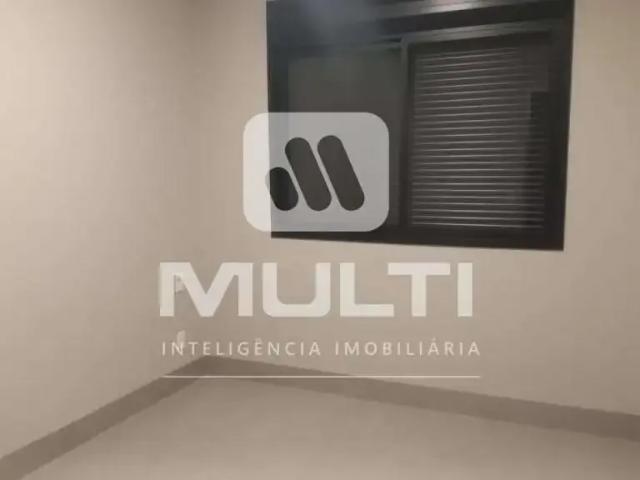 Casa / Sobrado em Condomínio para Locação em Uberlândia/MG Nova Uberlândia 4 Quartos
