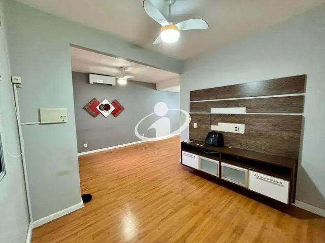 Casa / Sobrado em Condomínio para Locação em Uberlândia/MG Tubalina 3 Quartos
