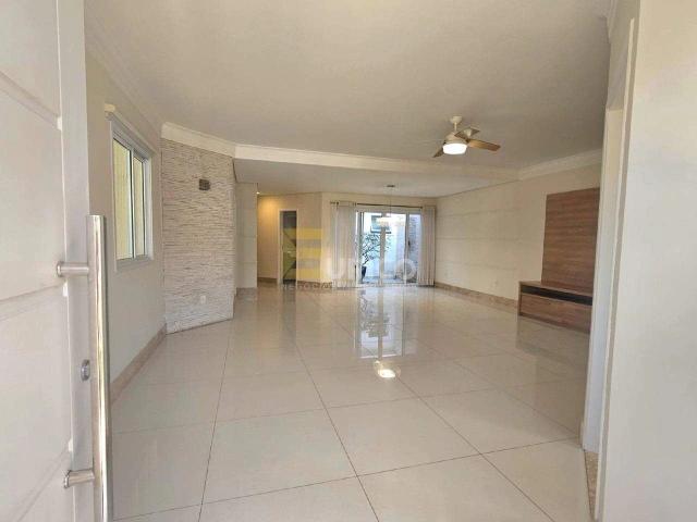 Casa / Sobrado em Condomínio para Locação em Valinhos/SP Nações 3 Quartos