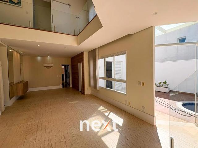 Casa / Sobrado em Condomínio para Locação em Valinhos/SP Nações 4 Quartos