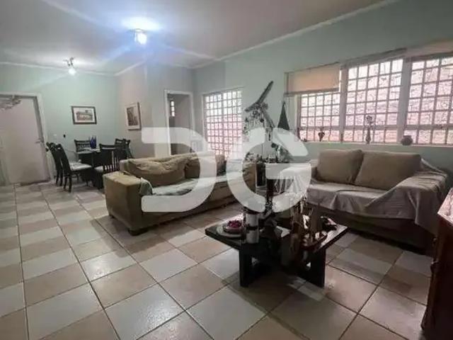 Casa / Sobrado em Condomínio para Locação em Valinhos/SP Chácaras Alpina 3 Quartos