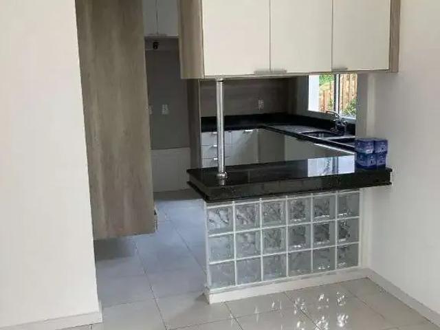 Casa / Sobrado em Condomínio para Locação em Valinhos/SP Condomínio Porto Seguro Village 4 Quartos