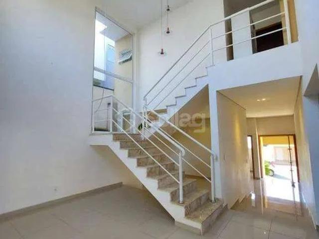 Casa / Sobrado em Condomínio para Locação em Valinhos/SP Condomínio Villagio di Napoli