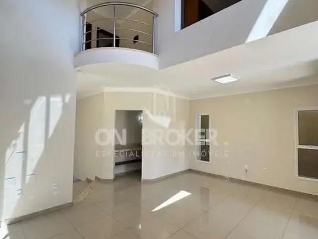 Casa / Sobrado em Condomínio para Locação em Valinhos/SP Jardim das Palmeiras 3 Quartos