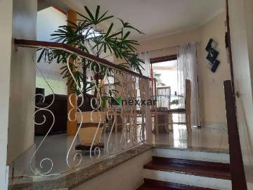 Casa / Sobrado em Condomínio para Locação em Valinhos/SP Jardim Recanto 4 Quartos