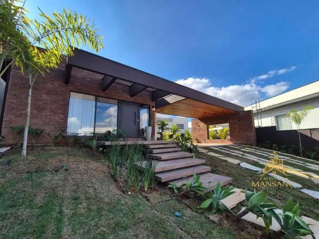 Casa / Sobrado em Condomínio para Locação em Valinhos/SP Joapiranga 3 Quartos