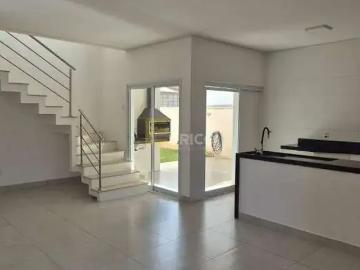 Casa / Sobrado em Condomínio para Locação em Valinhos/SP Lenheiro 3 Quartos