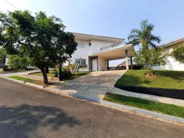 Casa / Sobrado em Condomínio para Locação em Valinhos/SP Lenheiro 3 Quartos