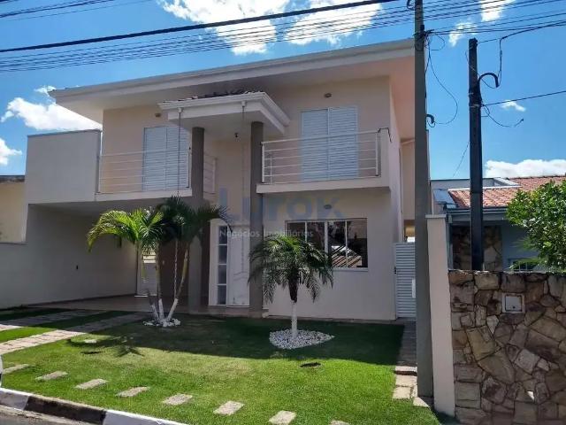 Casa / Sobrado em Condomínio para Locação em Valinhos/SP Lenheiro 4 Quartos