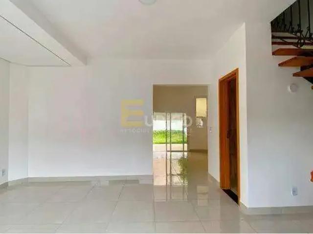Casa / Sobrado em Condomínio para Locação em Valinhos/SP Loteamento Residencial Nova Itália 3 Quartos