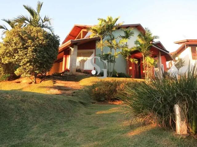 Casa / Sobrado em Condomínio para Locação em Valinhos/SP Pinheiro 3 Quartos