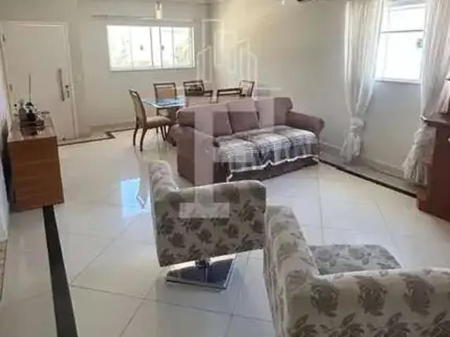 Casa / Sobrado em Condomínio para Locação em Valinhos/SP Pinheiro 3 Quartos