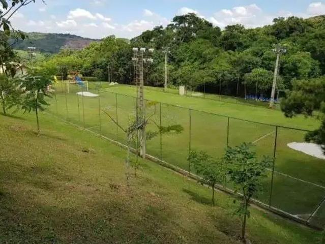 Casa / Sobrado em Condomínio para Locação em Valinhos/SP Pinheiro 4 Quartos