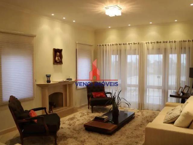 Casa / Sobrado em Condomínio para Locação em Valinhos/SP Pinheiro 4 Quartos