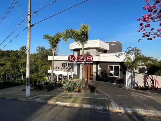 Casa / Sobrado em Condomínio para Locação em Valinhos/SP Residencial Vila Lombarda 3 Quartos