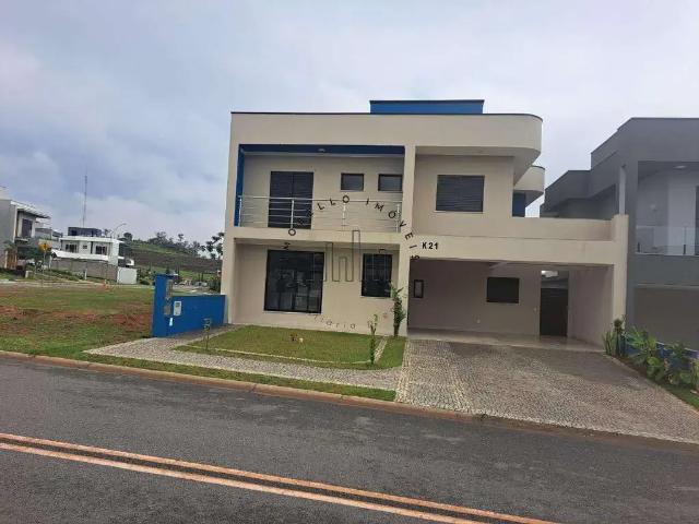 Casa / Sobrado em Condomínio para Locação em Valinhos/SP Roncáglia 4 Quartos