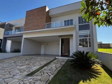 Casa / Sobrado em Condomínio para Locação em Valinhos/SP Roncáglia 3 Quartos