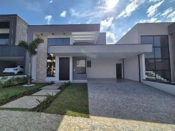 Casa / Sobrado em Condomínio para Locação em Valinhos/SP Roncáglia 3 Quartos