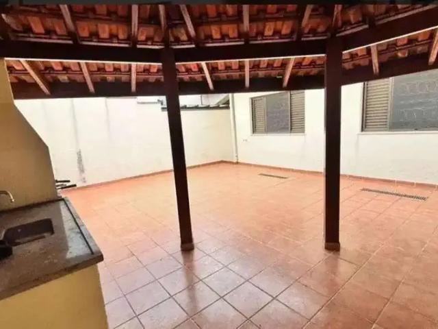 Casa / Sobrado em Condomínio para Locação em Valinhos/SP Vila Capuava 3 Quartos
