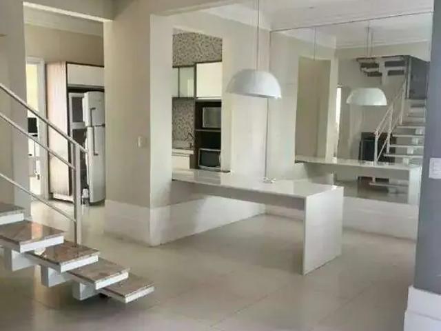 Casa / Sobrado em Condomínio para Locação em Valinhos/SP Vila Jair 3 Quartos