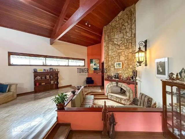 Casa / Sobrado em Condomínio para Locação em Valinhos/SP Village Visconde de Itamaracá 4 Quartos