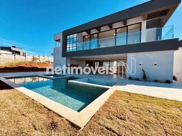 Casa / Sobrado em Condomínio para Locação em Vespasiano/MG Residencial Park I 5 Quartos
