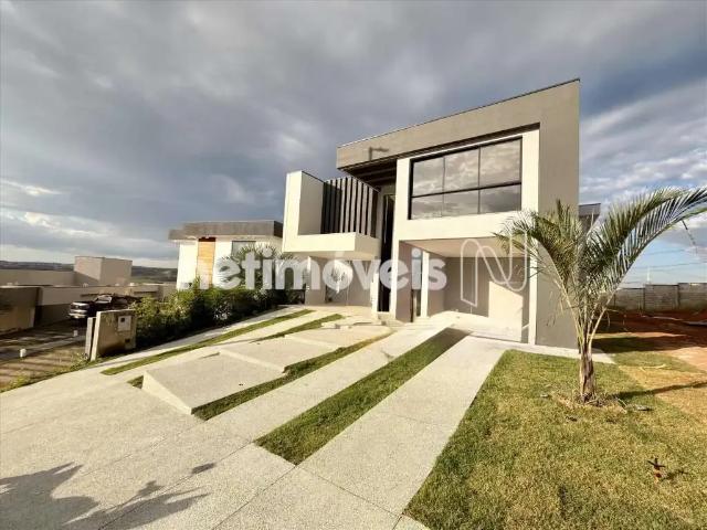 Casa / Sobrado em Condomínio para Locação em Vespasiano/MG Residencial Park I 5 Quartos