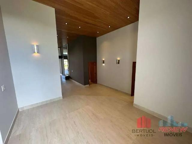 Casa / Sobrado em Condomínio para Locação em Vinhedo/SP Condomínio Villa D Oro 4 Quartos