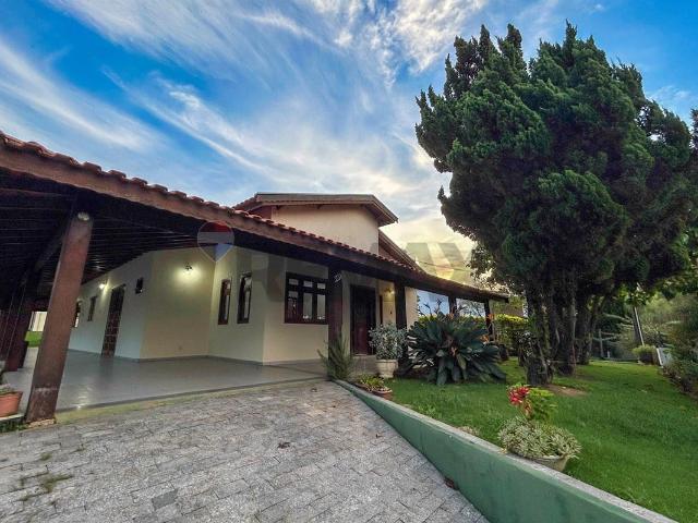 Casa / Sobrado em Condomínio para Locação em Vinhedo/SP Condomínio Vista Alegre 3 Quartos