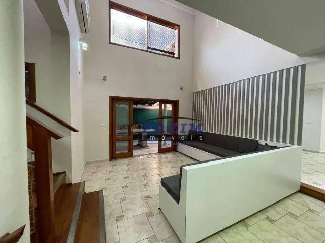 Casa / Sobrado em Condomínio para Locação em Vinhedo/SP Condomínio Bosques de Grevílea 5 Quartos