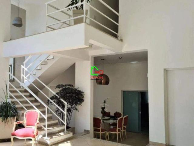 Casa / Sobrado em Condomínio para Locação em Vinhedo/SP Cachoeira 3 Quartos