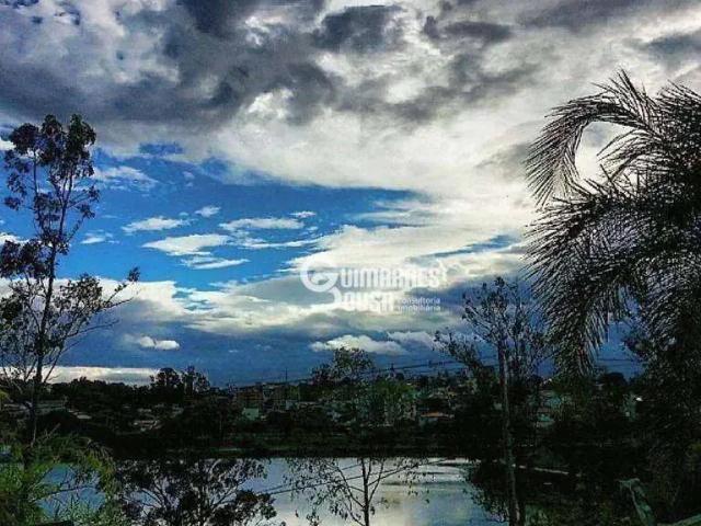 Casa / Sobrado em Condomínio para Locação em Vinhedo/SP Cachoeira 3 Quartos