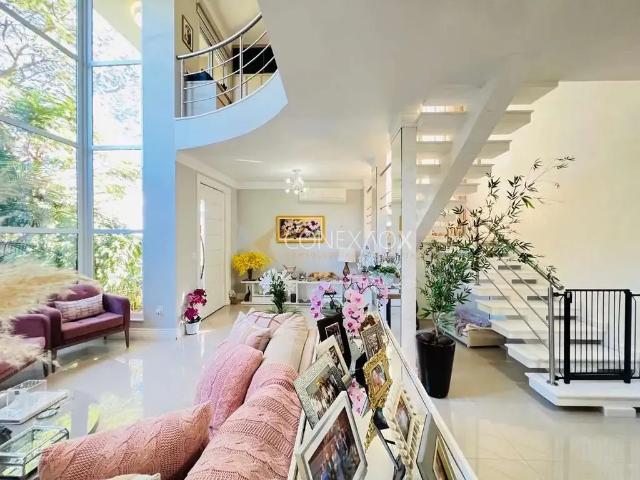 Casa / Sobrado em Condomínio para Locação em Vinhedo/SP Cachoeira 4 Quartos