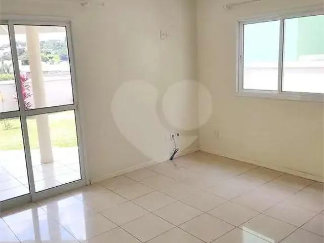 Casa / Sobrado em Condomínio para Locação em Vinhedo/SP Bosque 3 Quartos