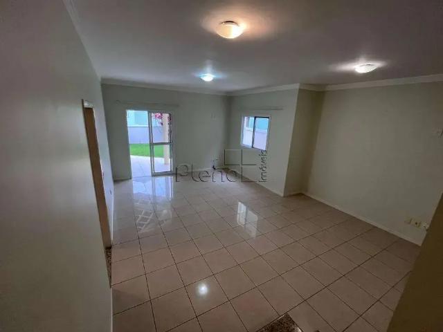 Casa / Sobrado em Condomínio para Locação em Vinhedo/SP João XXIII 3 Quartos
