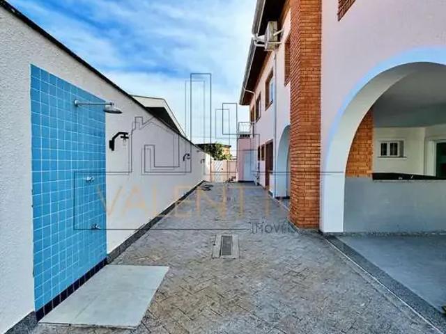 Casa / Sobrado em Condomínio para Locação em Vinhedo/SP Marambaia 3 Quartos
