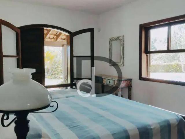 Casa / Sobrado em Condomínio para Locação em Vinhedo/SP Vale da Santa Fé 4 Quartos
