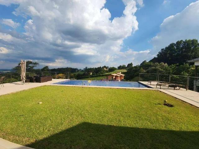 Casa / Sobrado em Condomínio para Locação em Vinhedo/SP Vale da Santa Fé 3 Quartos