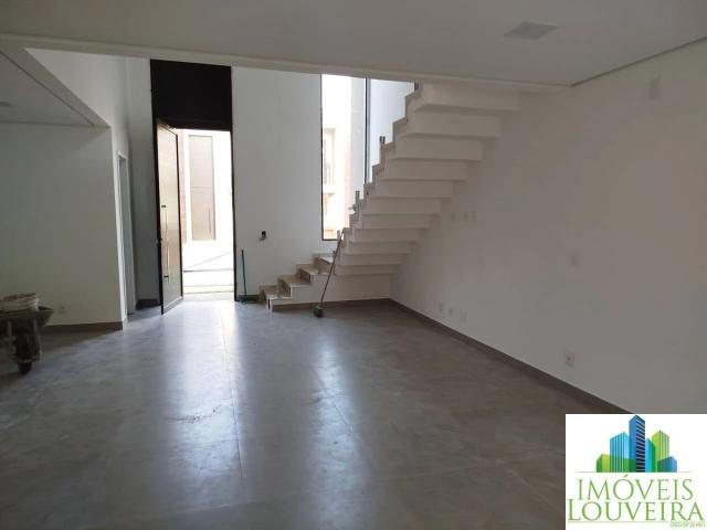 Casa / Sobrado em Condomínio para Locação em Vinhedo/SP Vista Alegre 3 Quartos
