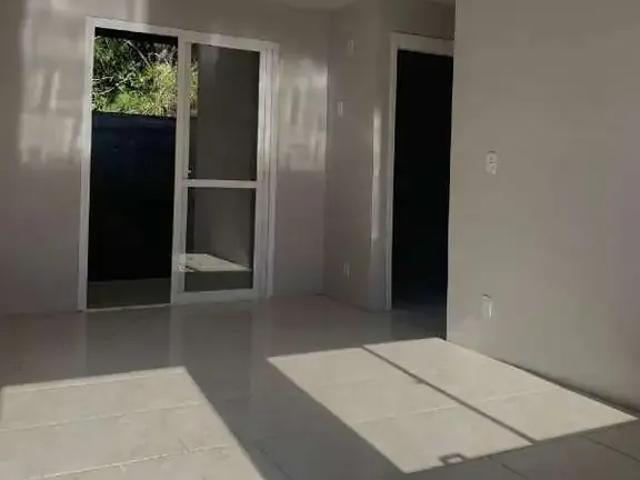Casa / Sobrado em Condomínio para Locação em Viamão/RS Passo do Vigário 2 Quartos