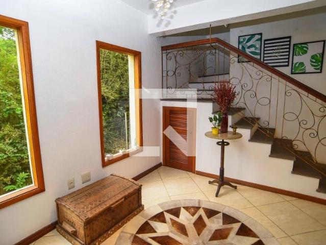 Casa / Sobrado em Condomínio para Locação em Viamão/RS São Lucas 3 Quartos