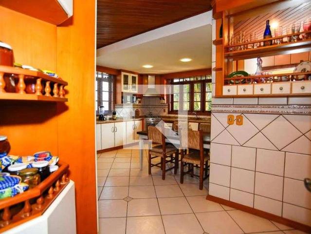Casa / Sobrado em Condomínio para Locação em Viamão/RS São Lucas 2 Quartos