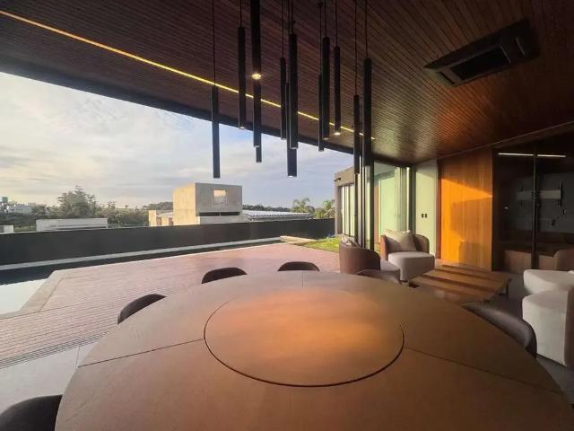 Casa / Sobrado em Condomínio para Locação em Votorantim/SP Alphaville Nova Esplanada 4 Quartos