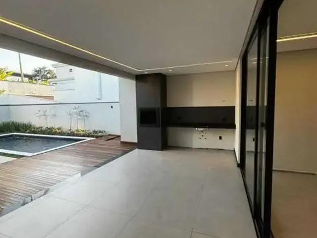 Casa / Sobrado em Condomínio para Locação em Votorantim/SP Alphaville Nova Esplanada 4 3 Quartos
