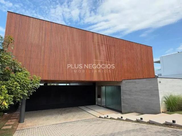 Casa / Sobrado em Condomínio para Locação em Votorantim/SP Alphaville Nova Esplanada 2 4 Quartos