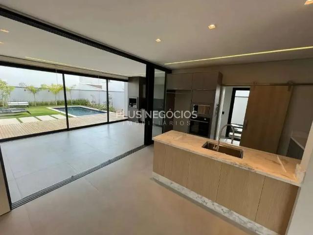 Casa / Sobrado em Condomínio para Locação em Votorantim/SP Alphaville Nova Esplanada 3 Quartos