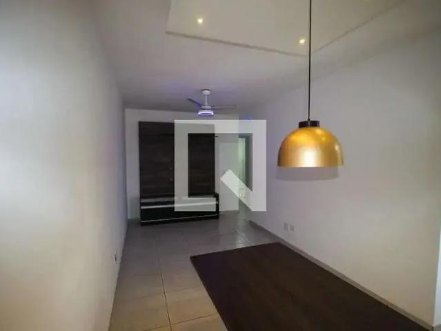 Casa / Sobrado em Condomínio para Locação em Votorantim/SP Parque Jataí 3 Quartos
