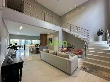 Casa / Sobrado em Condomínio para Locação em Americana/SP Loteamento Residencial Jardim dos Ipês Amarelos 4 Quartos